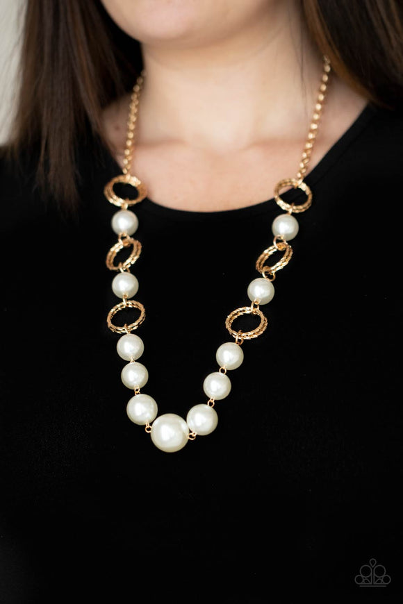 COUNTESS Me In - Gold - White Pearl - Necklace - Paparazzi Accessories