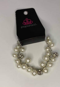 The Grandeur Tour - White - Pearl - Clasp Bracelet -  Fashion Fix Exclusive February 2021 - Paparazzi Accessories